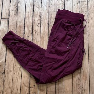 Lululemon Dance Studio Jogger in Deep Rouge size 6